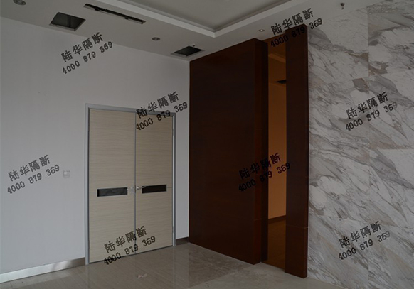 写字楼与学校生态门