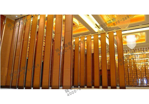 超高型活动隔断