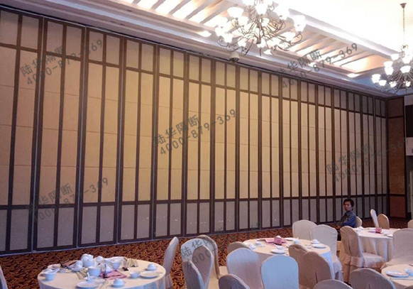 超高型活动隔断